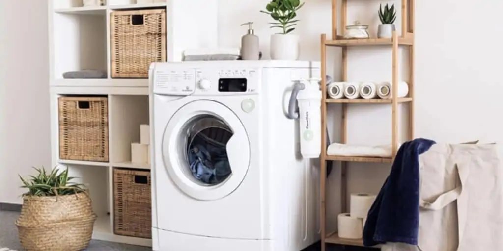 wash and fold laundry service near me